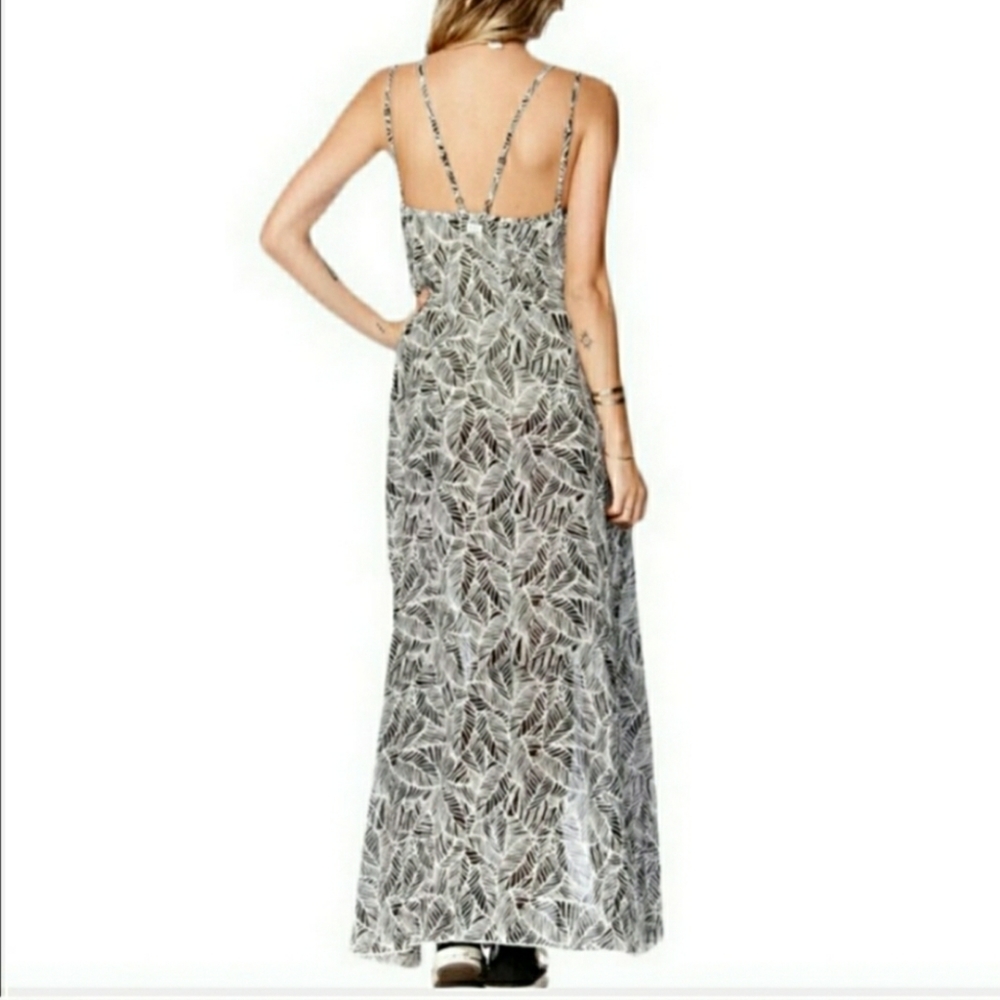 🚫SOLD🚫 NWT RVCA Drift On Maxi Dress - Picture 2 of 5